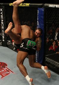 【UFC108】チアゴ破りランペイジ戦へ、ラシャド・エヴァンス