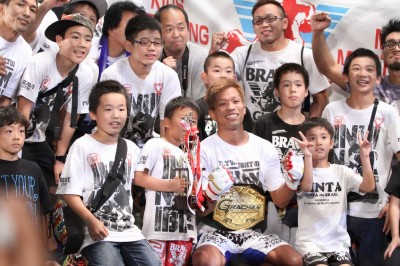 【Grachan19】斉藤洋二がバンタム級次期チャレンジャーに。鈴木隼人、フライ級王座戴冠
