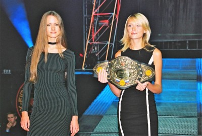 【Monday Ring Girl】M-1 MFC RUSSIA VS. THE WORLD 6