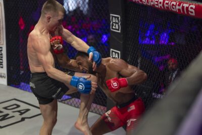 【PFL SF01】ポール・ヒューズ強し！強烈なヒザと右で追い込み、AJ・マッキーJrに判定で勝利