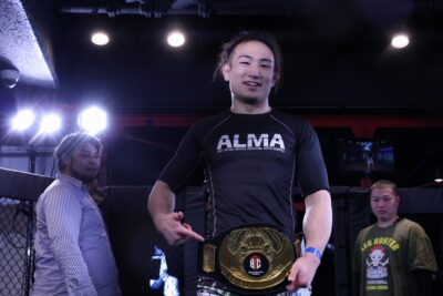 【Breakthrough Combat03】須藤が竹内に三角→腕十字を極めてベルト&ボーナス70万円をゲット!