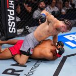 【Road to UFC S04 Ep02】迫力＆気合十分のタウがティルトにTKO勝利。準決勝でイン・シュアイと対戦