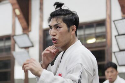 【DEEP125】佐藤洋一郎に挑戦、日本拳法出身の角野晃平「ゾンビ系でも僕のパンチが当たれば倒れる」 【DEEP125】佐藤洋一郎に挑戦、日本拳法出身の角野晃平「ゾンビ系でも僕のパンチが当たれば倒れる」