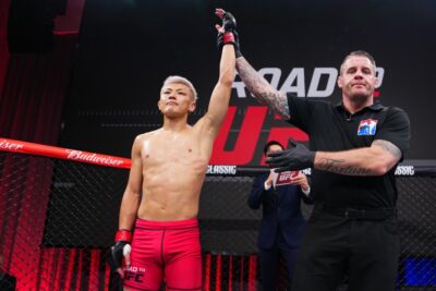 【Road to UFC S04 Ep01】中村京一郎、ヒザ蹴りでパク・オジンをKOし「マイ・ユニバース!!」 【Road to UFC S04 Ep01】中村京一郎、ヒザ蹴りでパク・オジンをKOし「マイ・ユニバース!!」