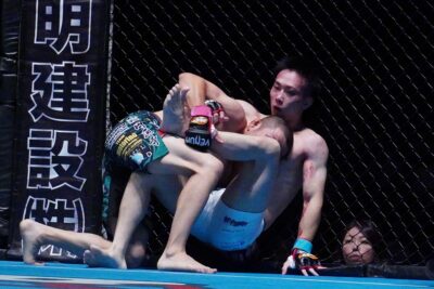【DEEP Osaka Impact2025#02】安谷屋がTD奪うも飴山が下からヒジで切り裂き、ドクターストップ勝利 【DEEP Osaka Impact2025#02】安谷屋がTD奪うも飴山が下からヒジで切り裂き、ドクターストップ勝利