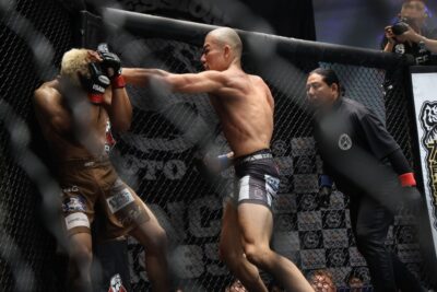 【Shooto2025#06】中野剛貴が青柳洸志のTD＆トップキープを凌ぎ、打撃で削って2RにTKO勝利