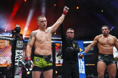 【PFL WT2025#08】初回劣勢のアブドゥルバセットがインターバル中に立ち上がらずレフェリーストップに 【PFL WT2025#08】初回劣勢のアブドゥルバセットがインターバル中に立ち上がらずレフェリーストップに