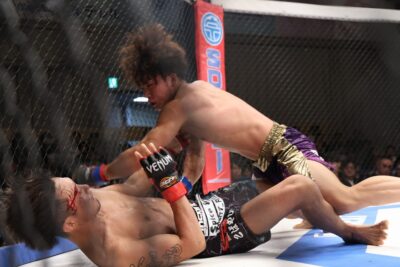【DEEP127】元キック王者・杉山が中務をヒジで切り裂く→右一発でKO勝利。越智晴雄への挑戦をアピール 【DEEP127】元キック王者・杉山が中務をヒジで切り裂く→右一発でKO勝利。越智晴雄への挑戦をアピール