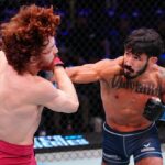 【DWCS S09Ep05】右オーバーハンドでダウンを奪い左を打ち抜いたLFA王者ドゥグラスが36秒KO勝ち!
