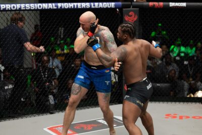 Overlooked【PFL Africa2025#04】左の連打で、バブリーがクラークを21秒KO。ヘビー級Tの頂点に