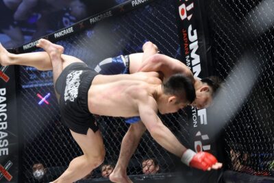 【Pancrase360】RTU敗戦からの再起。初回にバック奪取の神谷、2Rの投げで松岡が負傷しTKO勝ち