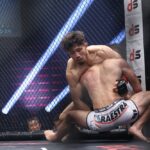 【Lemino Shooto04】ギロチンを活用して神田の寝技を潰した青柳。3-0判定勝ちでリザーブ戦を制す