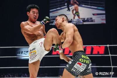 【RIZIN52】ボディ狙いの新井丈を首相撲で削り続けたイ・ジョンヒョン。レフェリーストップでRIZIN初勝利
