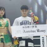 【TKOF07】「進化した姿で戻ってきた」平川が秒殺KO勝利。右からTD→連打で瑠夏を仕留める