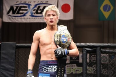 【NEXUS MANIA2026#01】初回にバックを奪われた賢民、2RにTDから連打で小牧を下しライト級王座戴冠