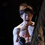 Overlooked【HEAT58】右ローで距離をつくった上野。若林をニンジャチョークで切って落とす