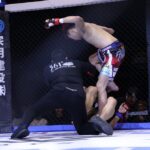 【DEEP131】NCからのリマッチ。大原がワンツー→踏みつけで倉本にTKO勝利し、ライト級暫定王座を防衛