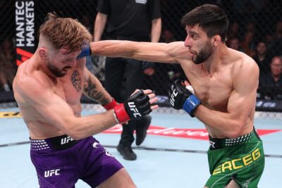【UFN275】宣言どおり打撃戦を挑んだエリオット。アーセグの正確なパンチを被弾して判定負け