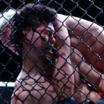 【Road to UFC S05 OR#01】開始早々ワンツーを当てた南だが、マードックに組み伏せられ肩固めでタップ