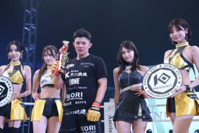 【KNOCK OUT65】宮原がグラウンドヒジで神保の顔面を切り裂き、UNLIMITEDルール初勝利