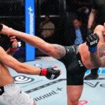 【UFN279】ロドリゲスが右ハイでダウンを奪い、アミルをギロチンで絞め落とす