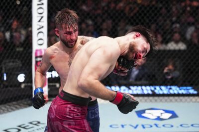 【DWCS S10 Ep10】とにかく手が止まらないフォスター。最終回はアッシャーの猛攻を振り切り3-0判定勝ち