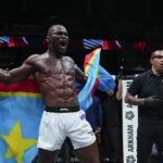 【PFL2026#14】美しきコンビネーション=スイッチ~左アッパー→左フックで、クバンザがウォーターズをKO